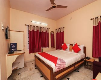 Oyo 17424 Hotel Swagat - Gaya - Ložnice