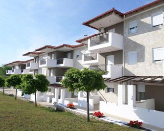 Ampelia Hotel Kassandra - Chaniotis - Gebouw