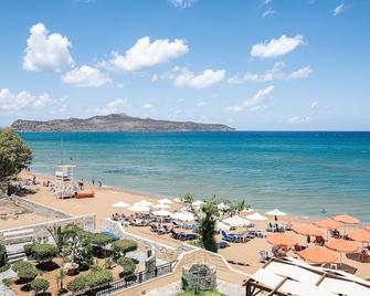 Hotel Koukouras - Stalos - Strand