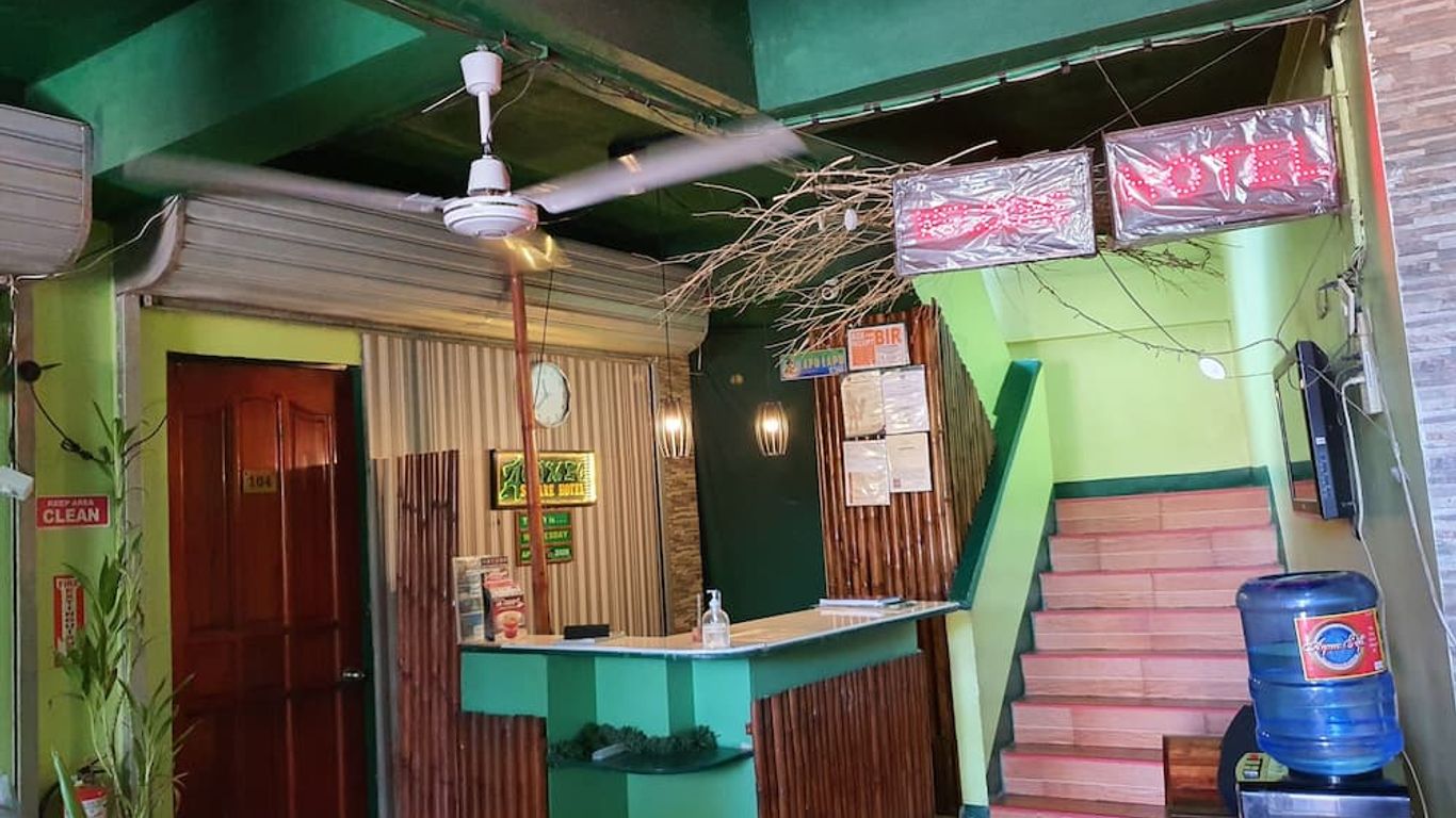 Aosmec 스퀘어 호텔