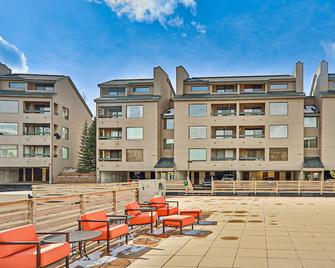 Snowblaze Condominiums E103 - Winter Park - Building