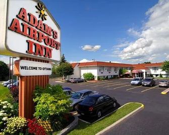 Adam`s Airport Inn - אוטאווה - בניין