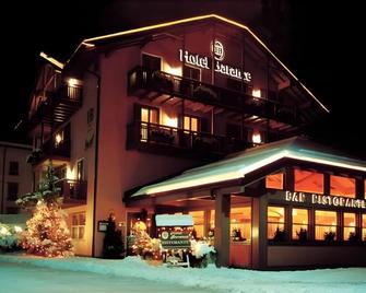 Hotel Barance - Alleghe - Building