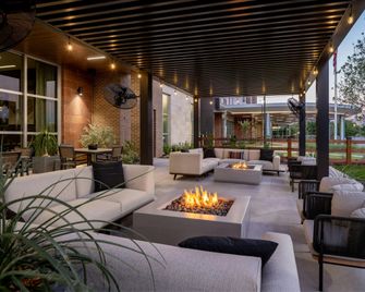Delta Hotels by Marriott Wichita Falls Convention Center - Wichita Falls - Patio