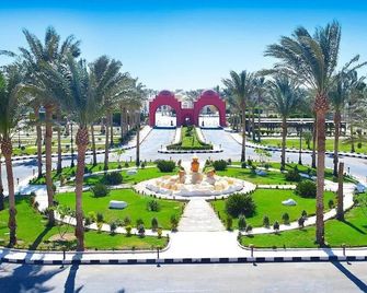 Swisstouch Oriental Resort - Al Quşayr