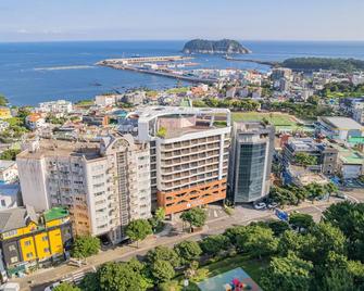 Hotel Bridge Seogwipo - Seogwipo - Edificio