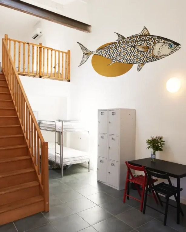 بيت شباب فيرتيغو فيو-بورت - مرسيليا - سلالم