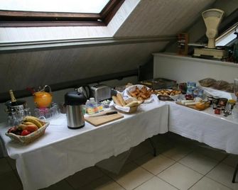 B&B Aalsters-genot - Aalst - Buffet