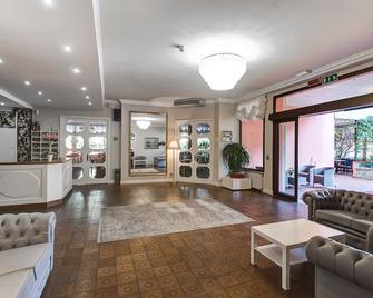 Hotel Meeting - Cesenatico - Lobby