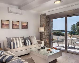 Ammos-Cedar Bay Beachside Villas -Luxury Stone Villa -Private Pool - Gialos - Sala de estar