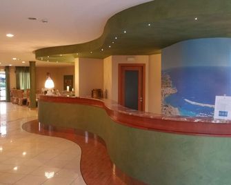 Hotel Club Koine - Otranto - Front desk
