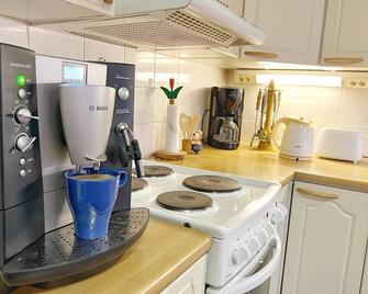 Finnish house near the forest - Lappeenranta - Kitchen