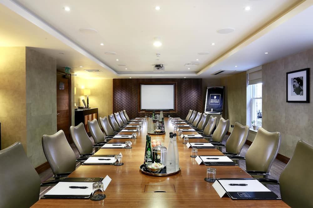 Macdonald Windsor Hotel - ווינדזור - חדר ישיבות