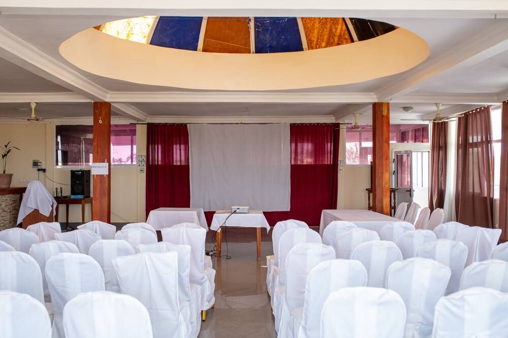 Amazone Hotel Tulear - Toliara - Meeting room