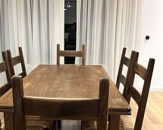 Cozy Corner in Rotterdam - Rotterdam - Dining room
