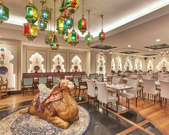 Village Hotel Bugis by Far East Hospitality - Singapore - מסעדה