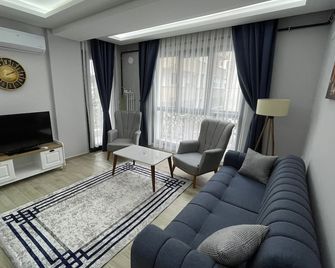 Forbes Butik Otel - Buca - סלון