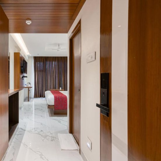 Hotel Vilvah image 1