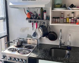 A Hudson River Retreat - Nyc - New York - Kitchen