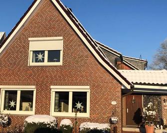 Ferienwohnung an der Bramau - Ferienwohnung - Bad Bramstedt - Будівля