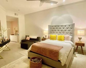Stylish & Spacious 2,000 sq ft in Brentwood - Los Angeles - Soverom