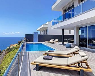 Wild River Villa by LovelyStay - Ribeira Brava - Pool