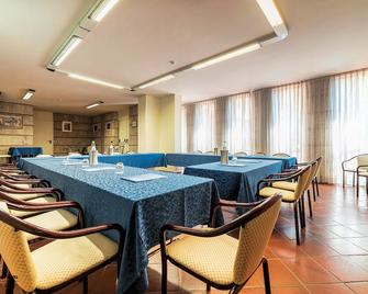 Hotel Garden Terni - Terni - Restaurant