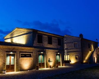 Moretti Country House - Civitanova Marche - Κτίριο