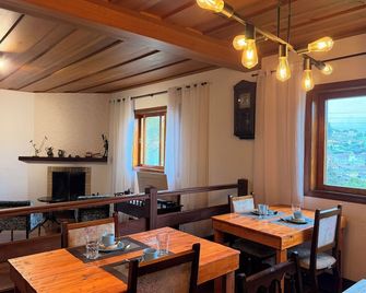 Villa Monte Fiori - Campos do Jordão - Sala de jantar