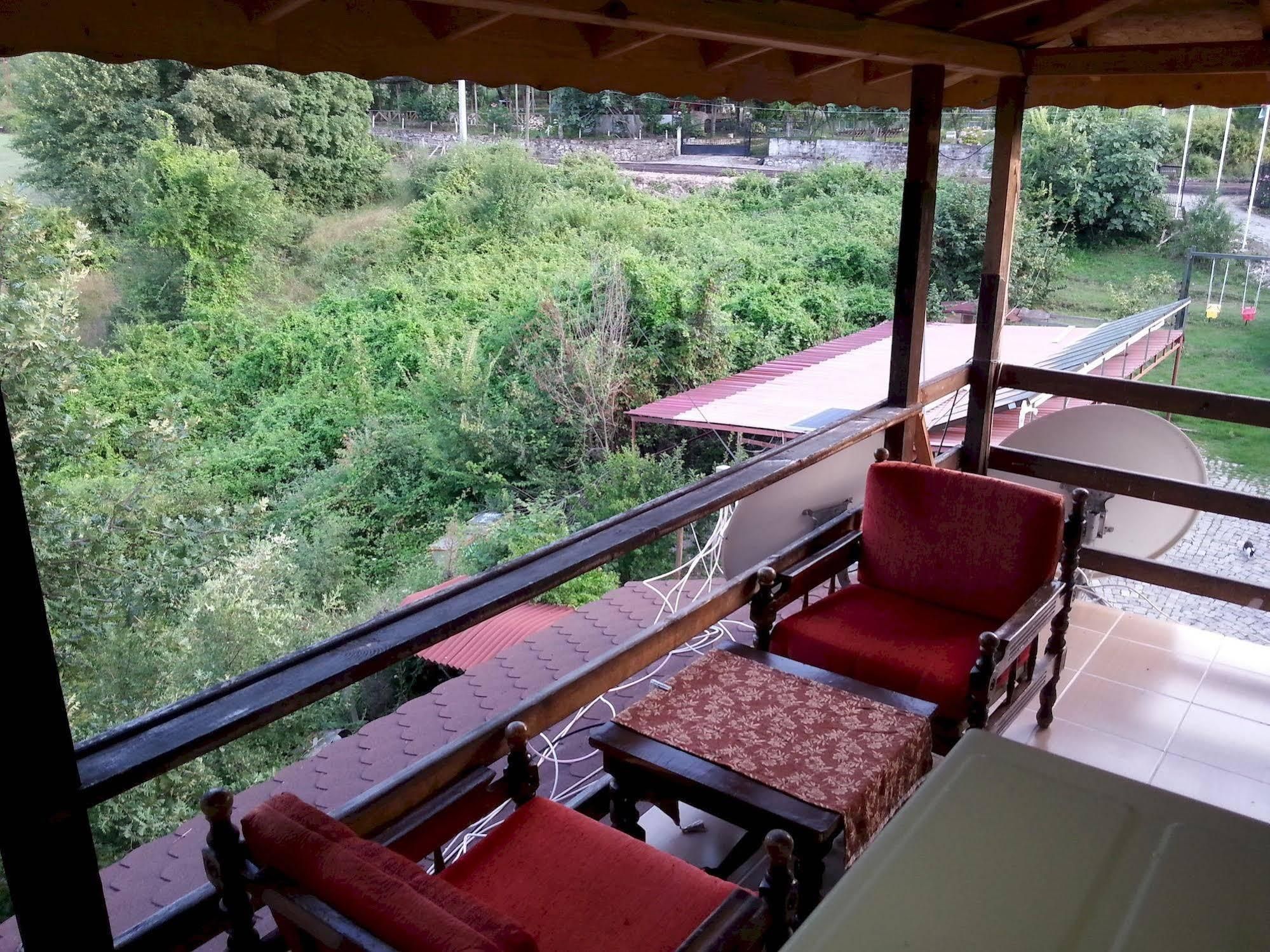 Kaltur Boutique Otel - טרמאל - מרפסת