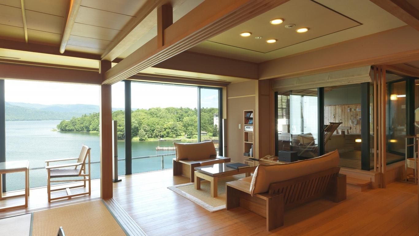 Akan Tsuruga Besso Hinanoza