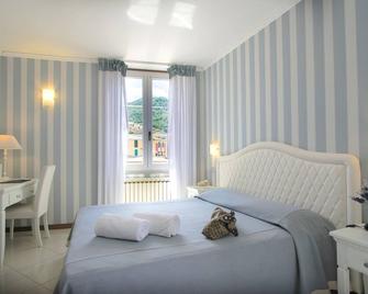 Hotel Nazionale - Levanto - Bedroom