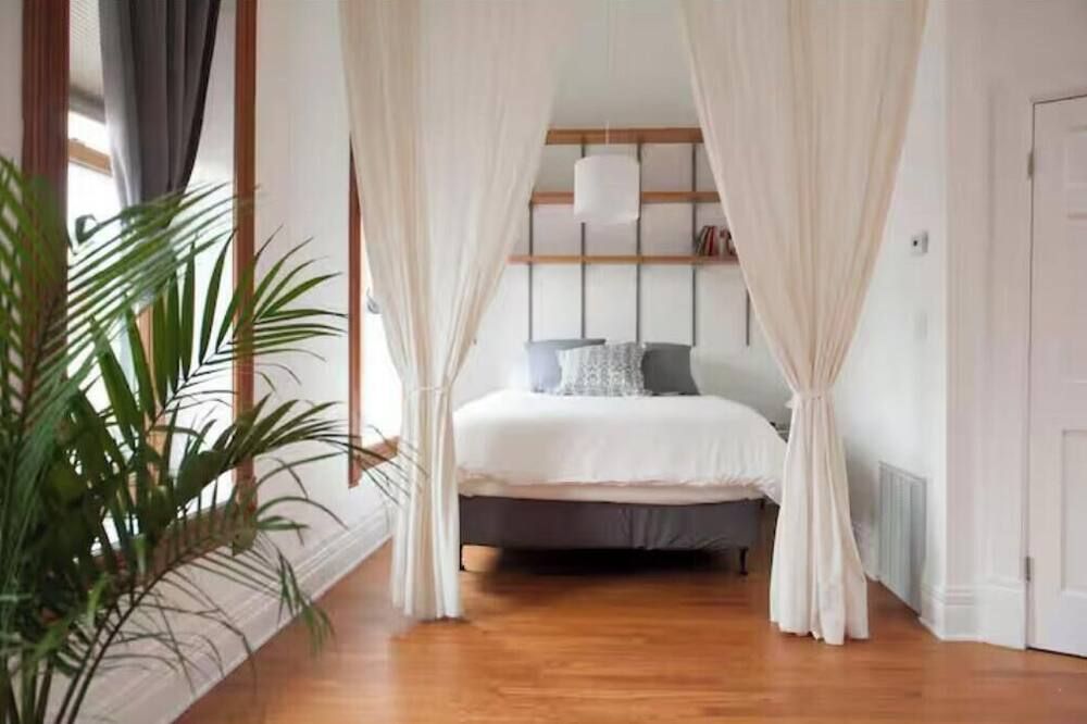 Spacious loft in the heart of West Town, Noble Square Chicago - Chicago - Bedroom