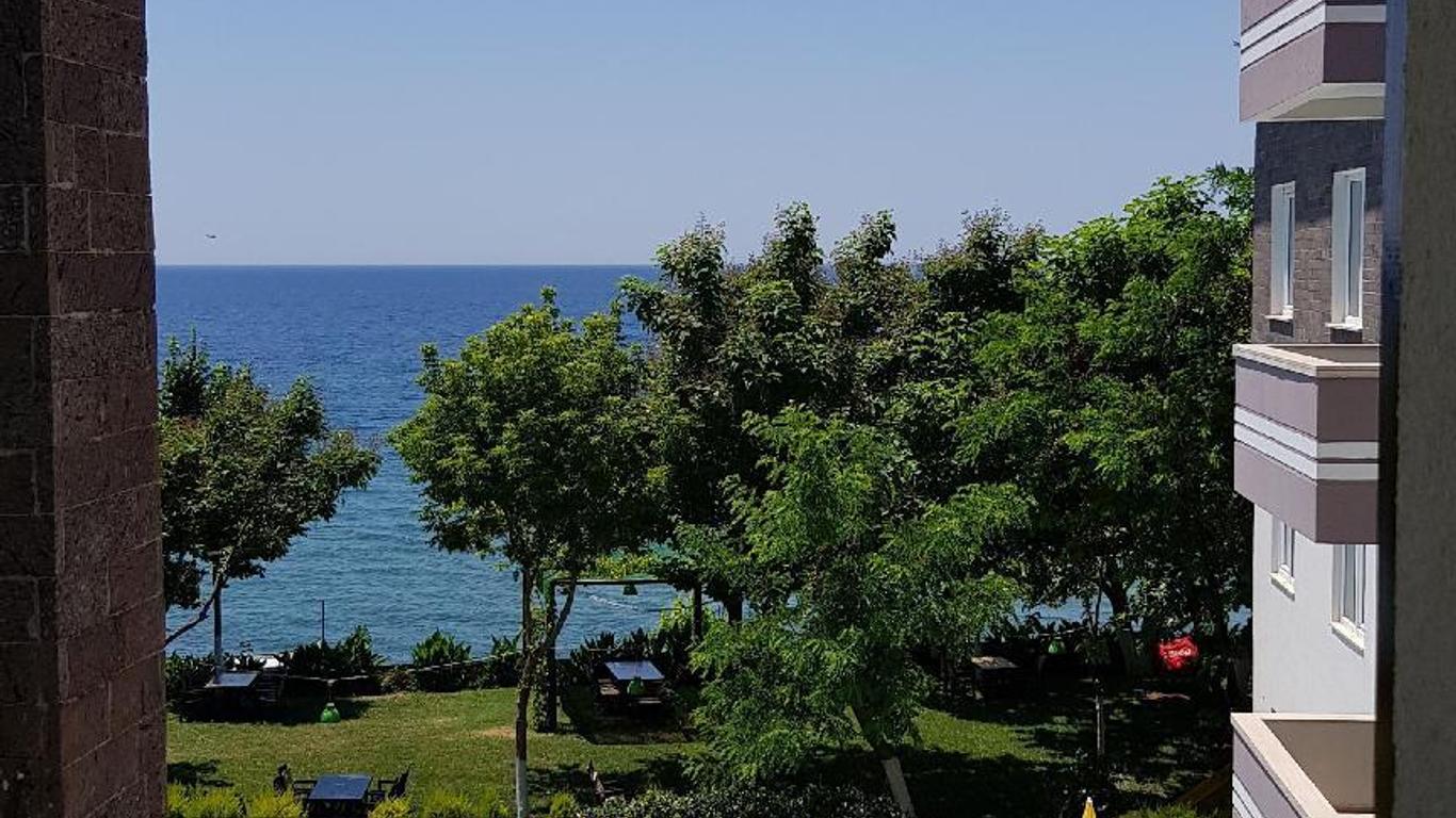 ترواس بيتش هوتل