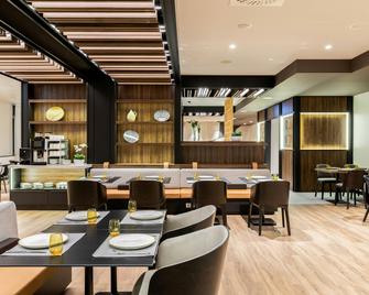 AC Hotel by Marriott Bratislava Old Town - ברטיסלבה - מסעדה
