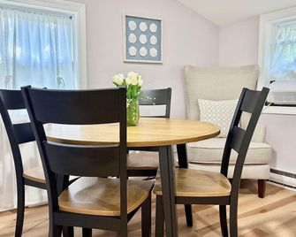 South Kingston Serenity - South Kingstown - Salle à manger