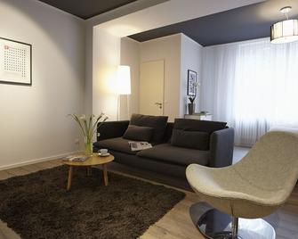 Aparthotel Tu-Tu - Essen - Wohnzimmer