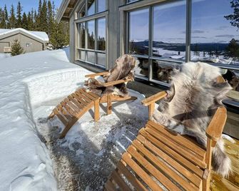 Pet Friendly Home In Gålå With Kitchen - Gålå - Balcón