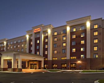 Hampton Inn & Suites Minneapolis-St.Paul-Airport - בלומינגטון - בניין