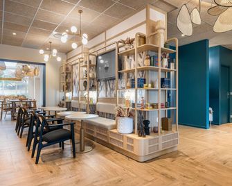 ibis Styles Pontivy Centre Bretagne - Pontivy - Gebouw