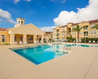 Disney's Den - Closer to all the fun! - Davenport - Pool