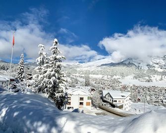 T3 Hotel Mira Val - Flims - Vista esterna