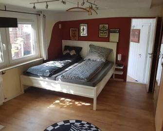 Haus Mara - Emden - Schlafzimmer