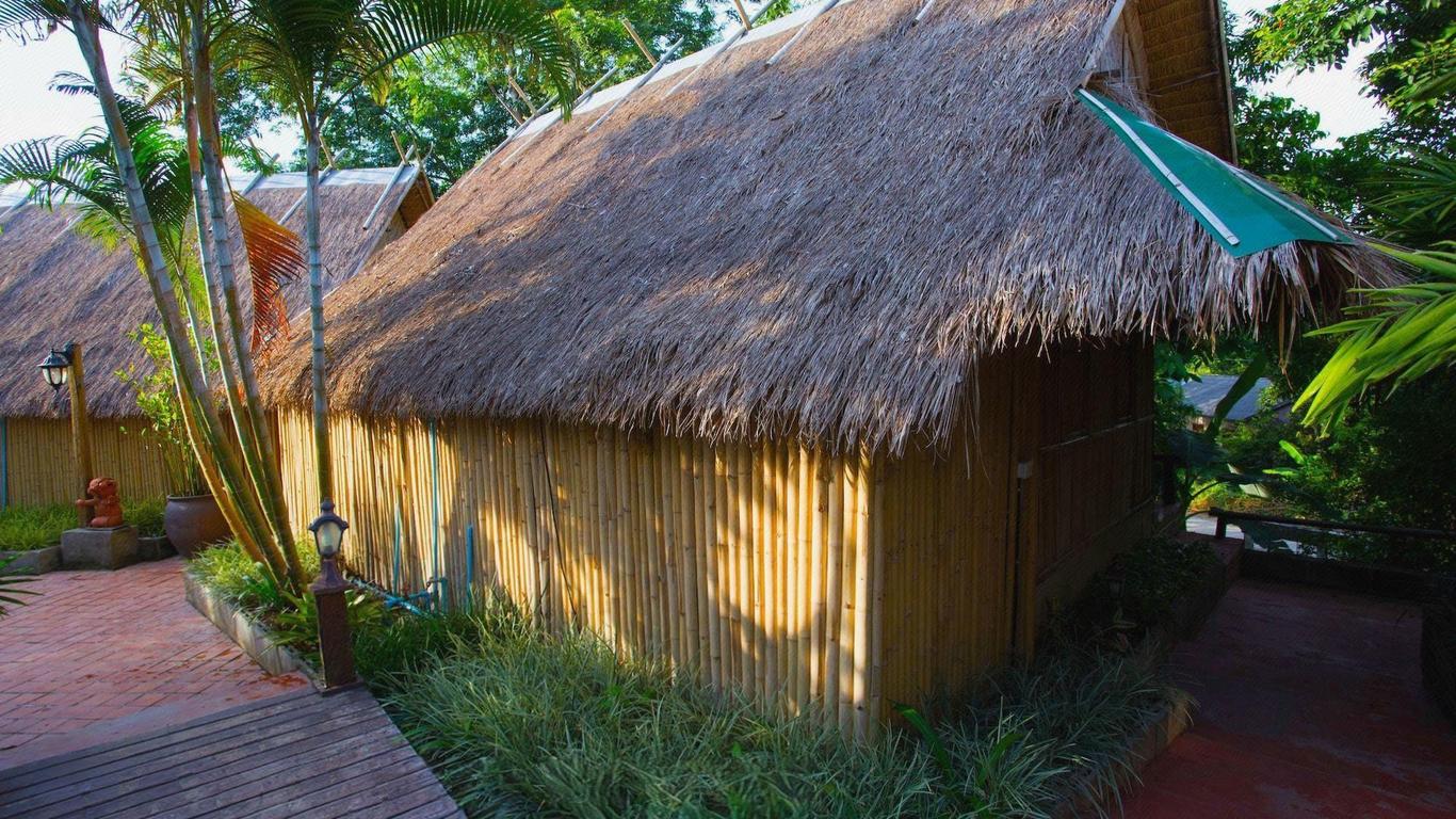 Pai Vintage Garden Resort