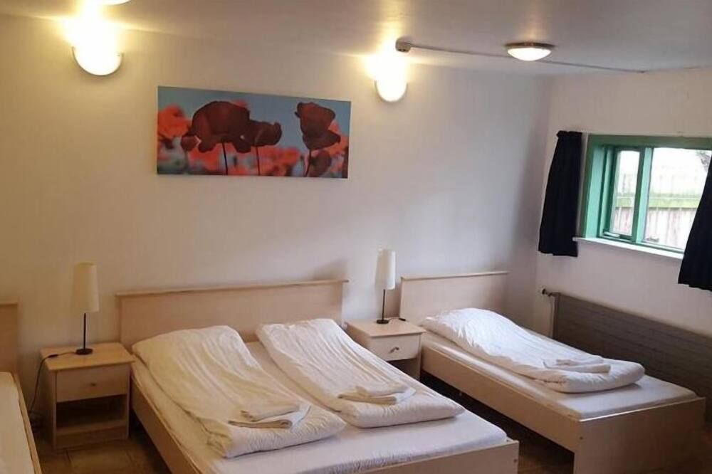 ترافيل إن جيستهاوس