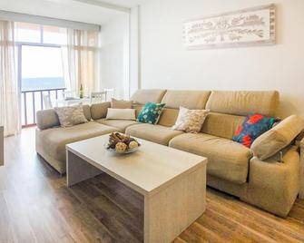 2 Bedroom Nice Apartment In Siboralos - Los Silos - Living room