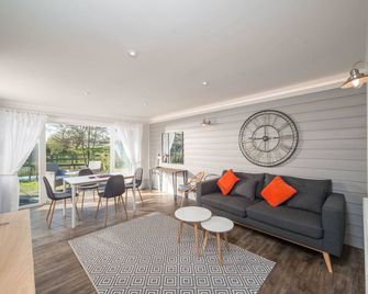 ذا ليكس روكلي هوليداي بارك - Newport - غرفة معيشة