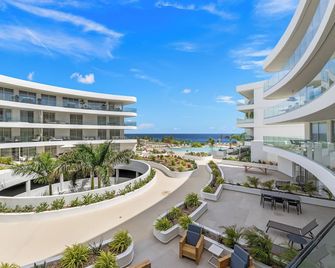 One Mambo 19, Beachfront Apartment - Willemstad - Parveke