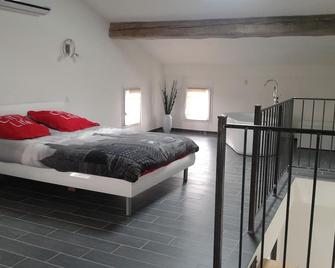 House 120 m2 in the Parc du Verdon - Saint-Julien - Bedroom