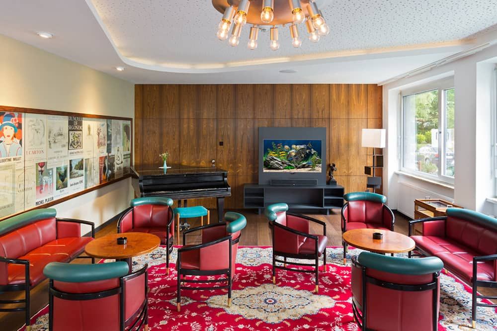 At The Park Hotel - Baden - Salon